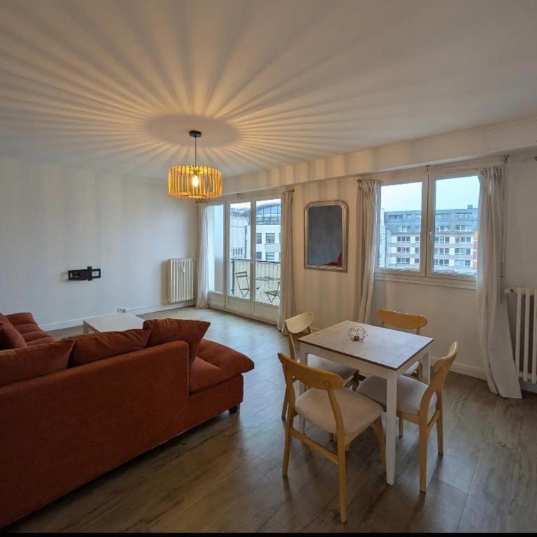 T3 hypercentre - Two-Bedroom Apartment - 1