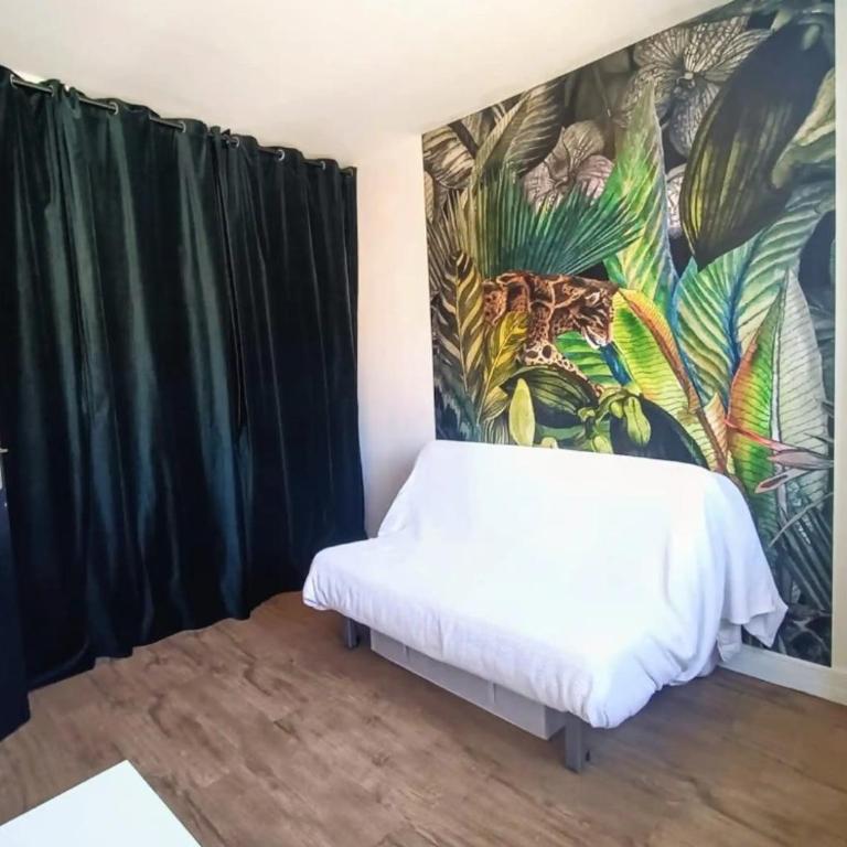T3 hypercentre - Two-Bedroom Apartment - 3