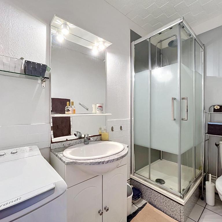 4102- Charmant appartement avec terrasse - Appartement 1 Chambre - 17