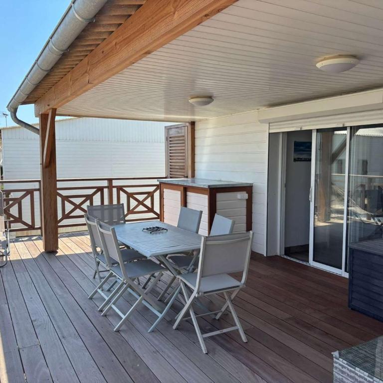 AIG 94 – Chalet en rangée – Gruissan – 6 personnes - Chalet 3 Chambres - 6