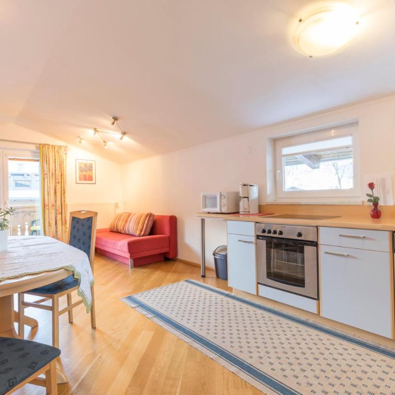 Haus Roswitha - Apartment mit 2 Schlafzimmern - 1