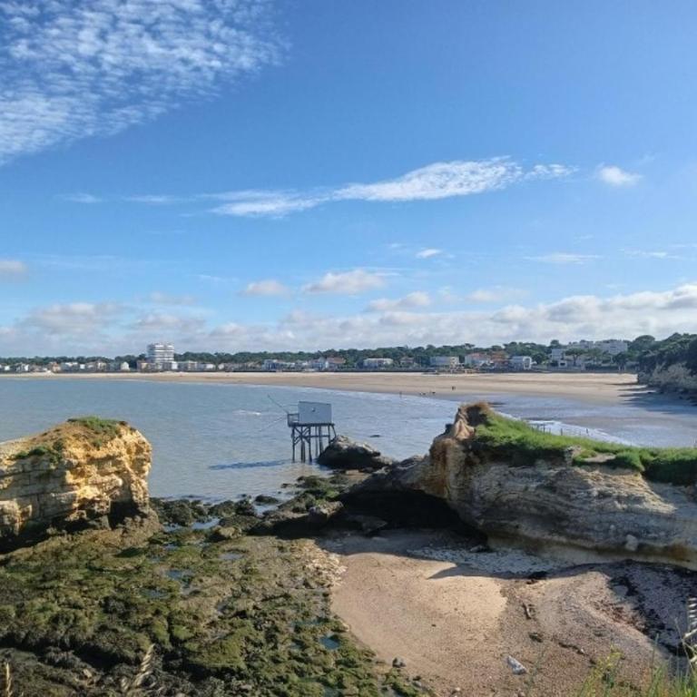 Meuble de charme avec spa 50 m de la plage de PONTAILLAC - Appartement 1 Chambre - 17