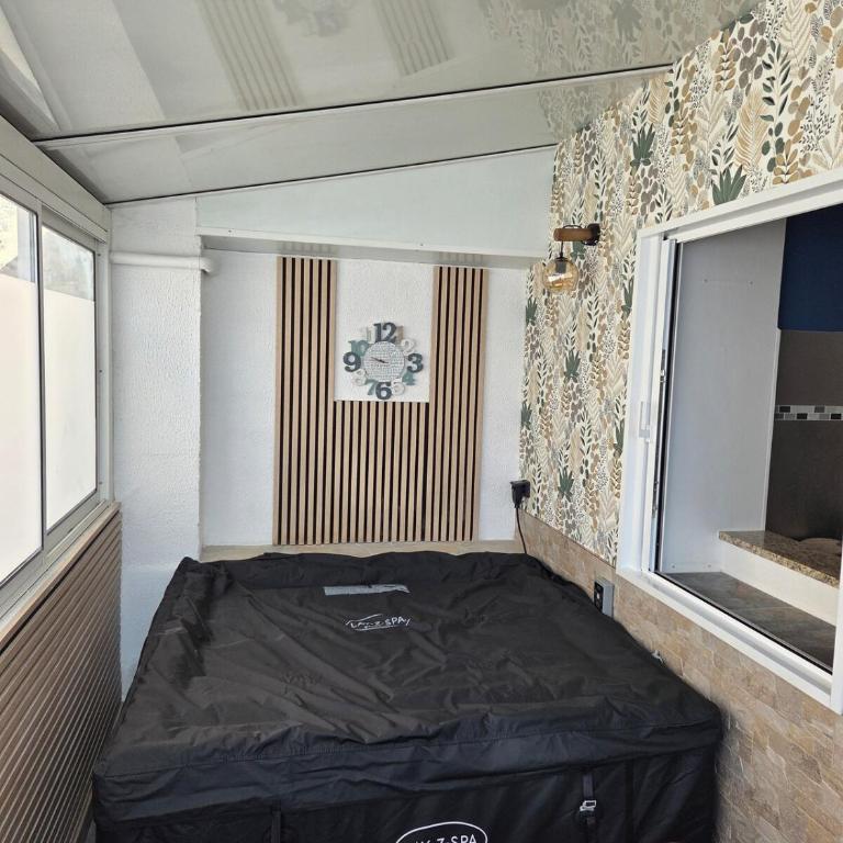 Meuble de charme avec spa 50 m de la plage de PONTAILLAC - Appartement 1 Chambre - 8