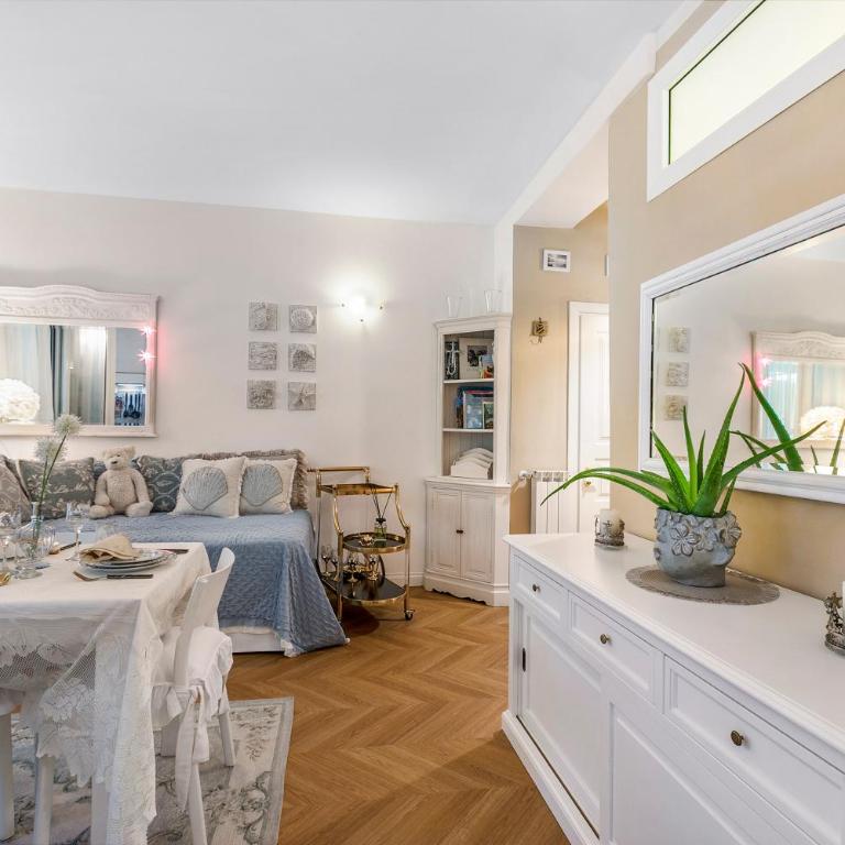 Casa Amorosa Town Center - Happy Rentals - Apartment with Terrace - 10