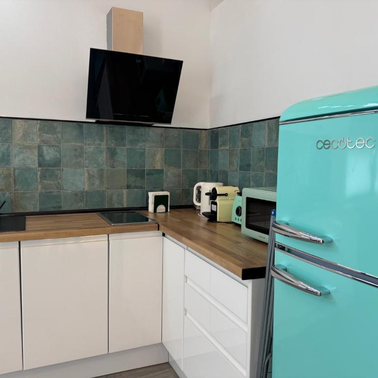Malaga Colour Lofts - Suite con cama grande - 19