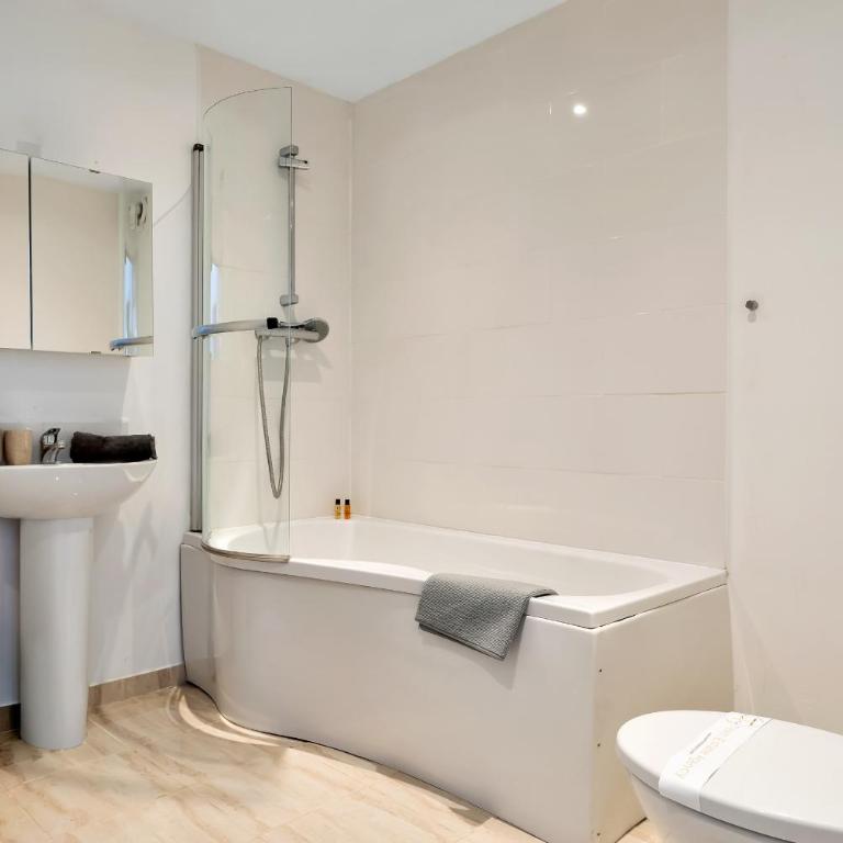 Dream Stay! 15 Guests, Big Pool with Heating Option at Extra Cost, Sea view! - Villa with Private Pool - 30