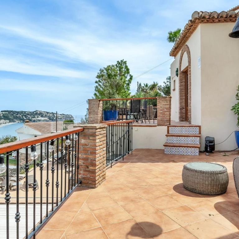 Dream Stay! 15 Guests, Big Pool with Heating Option at Extra Cost, Sea view! - Villa with Private Pool - 2