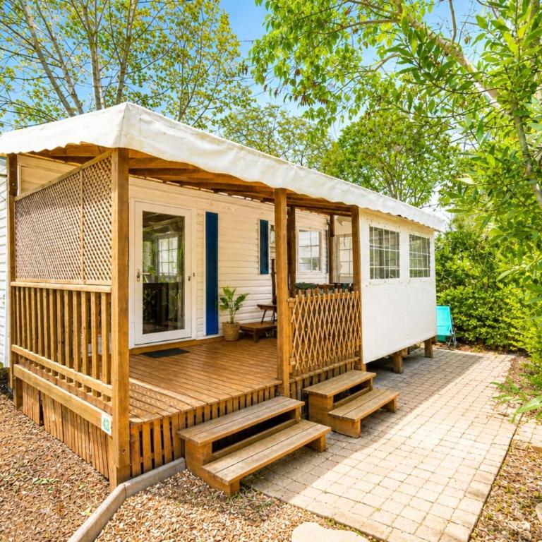 Mobil-home tout confort Camping de lEscale C43 terrasse piscine & plages - Bungalow - 2