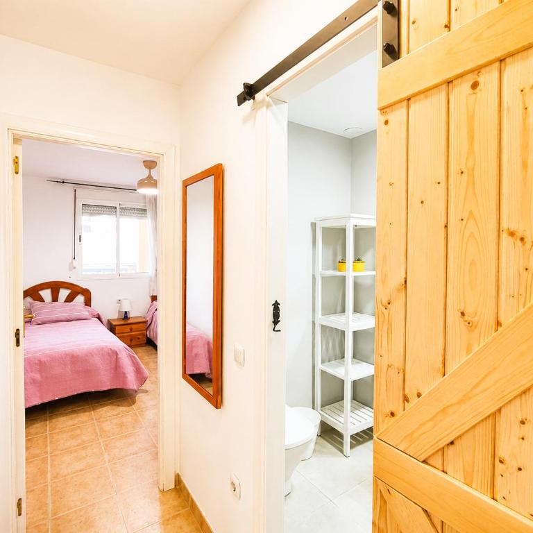 Apartamento Atila en Dénia a 250 m de la Playa con Terraza, Piscina y Jacuzzi by Family Homes - Apartamento de 2 dormitorios con terraza - 14