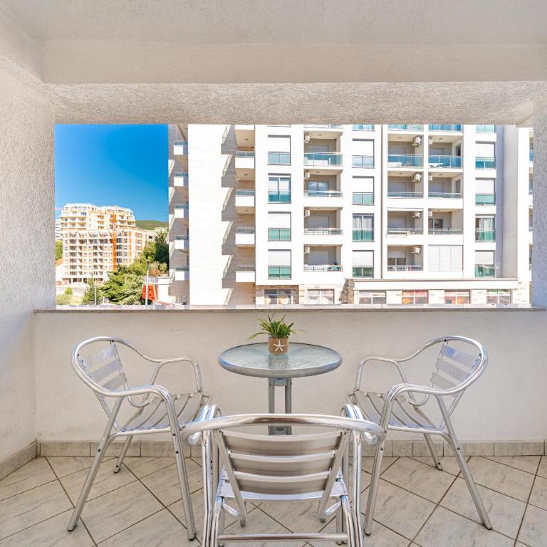 Apartments Bečić - Studio (3 Odrasle Osobe) - 1