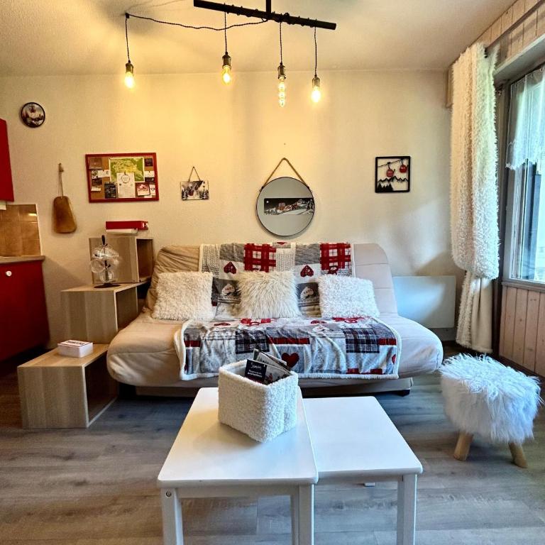 Studio 4 Pers - centre Samoëns - Deluxe Apartment mit Balkon und 2 Schlafzimmern - 12