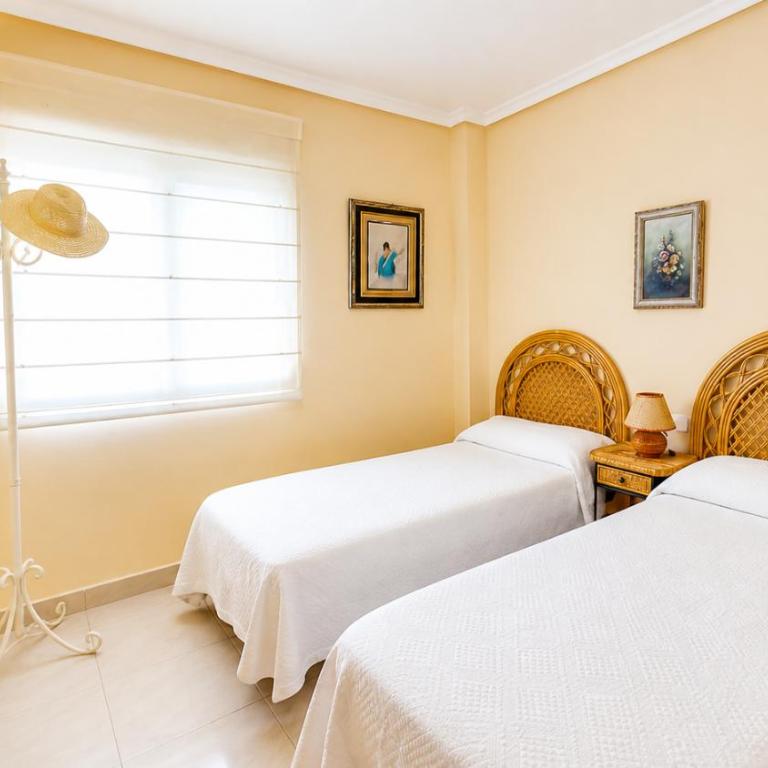 Apartamento Sergi en Denia con terraza, parking y piscina a 150m de la playa by Family Homes - Apartamento - Planta baja - 7