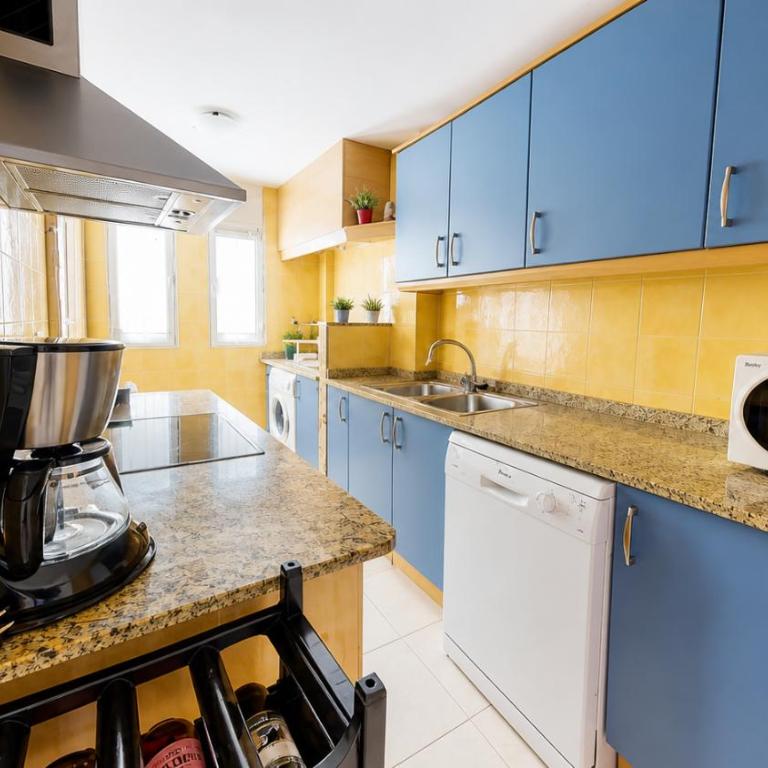 Apartamento Sergi en Denia con terraza, parking y piscina a 150m de la playa by Family Homes - Apartamento - Planta baja - 10