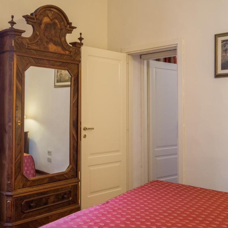 B&B Home in Florence - Premium Quadruple Room - 12