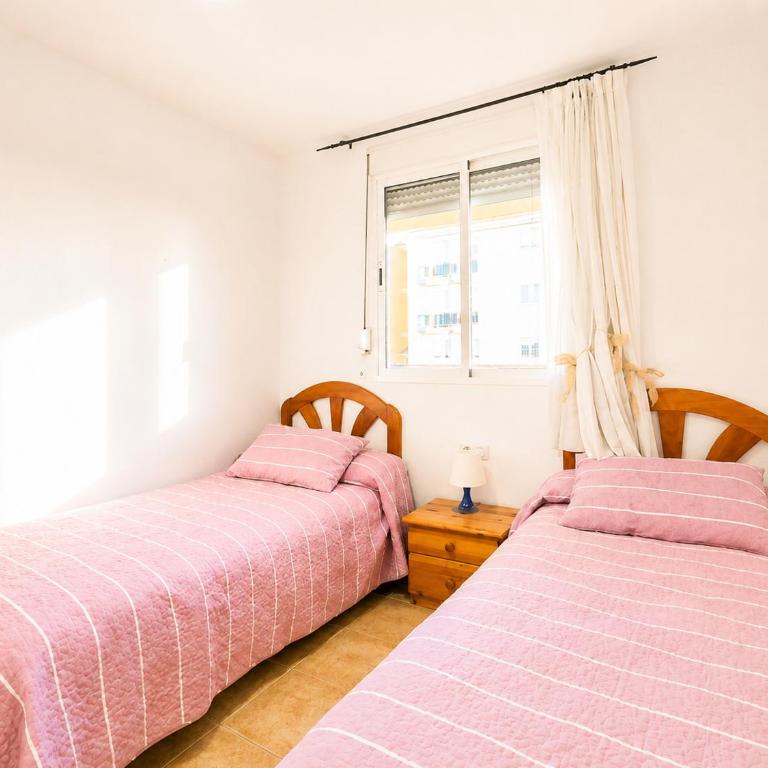 Apartamento Atila en Dénia a 250 m de la Playa con Terraza, Piscina y Jacuzzi by Family Homes - Apartamento de 2 dormitorios con terraza - 13