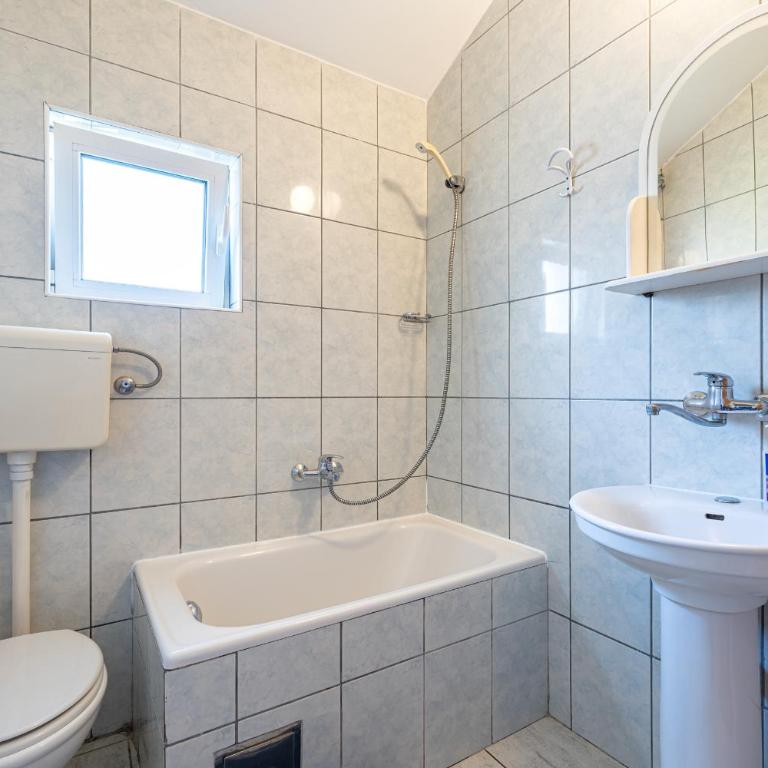 Apartments Bečić - Studio (3 Odrasle Osobe) - 8