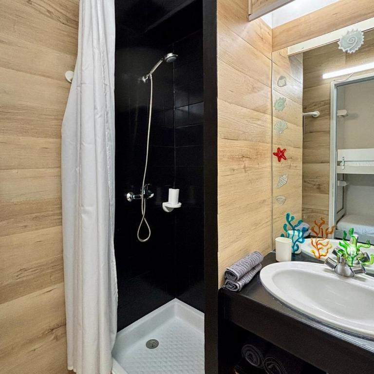 Le Lodge des Pins, terrasse & piscine en pinède - Appartement avec Terrasse - 12