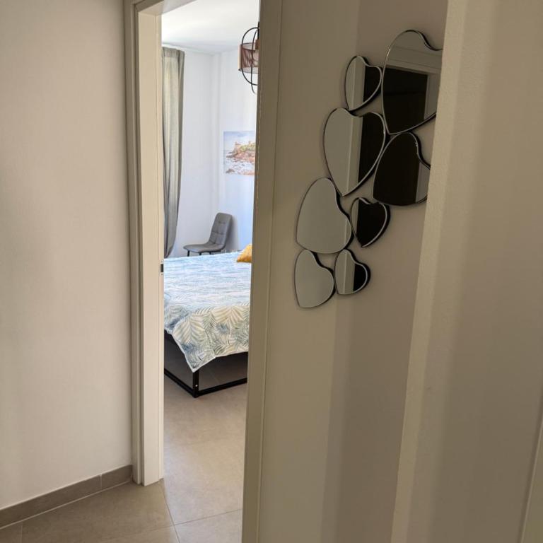 Livorno Housing - Appartamento con 2 Camere da Letto - 20