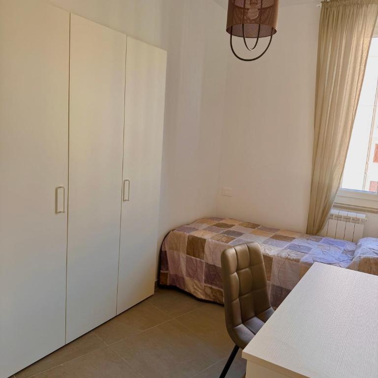 Livorno Housing - Appartamento con 2 Camere da Letto - 21