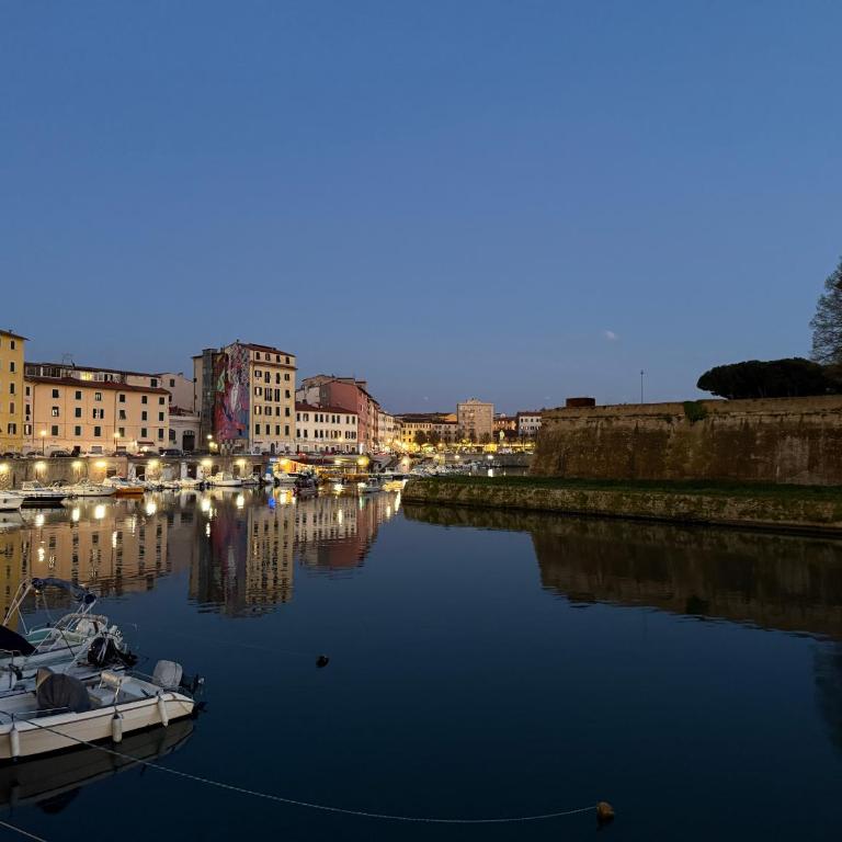Livorno Housing - Appartamento con 2 Camere da Letto - 31