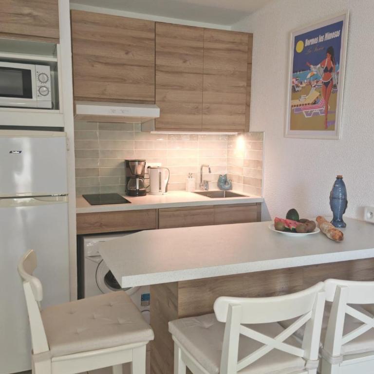 Charmant studio avec terrasse à 150m de la plage - Apartamento de 1 dormitorio - 15
