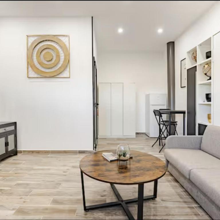 Studio Corniche vue Mer - Studio Apartment with Sea View - 4