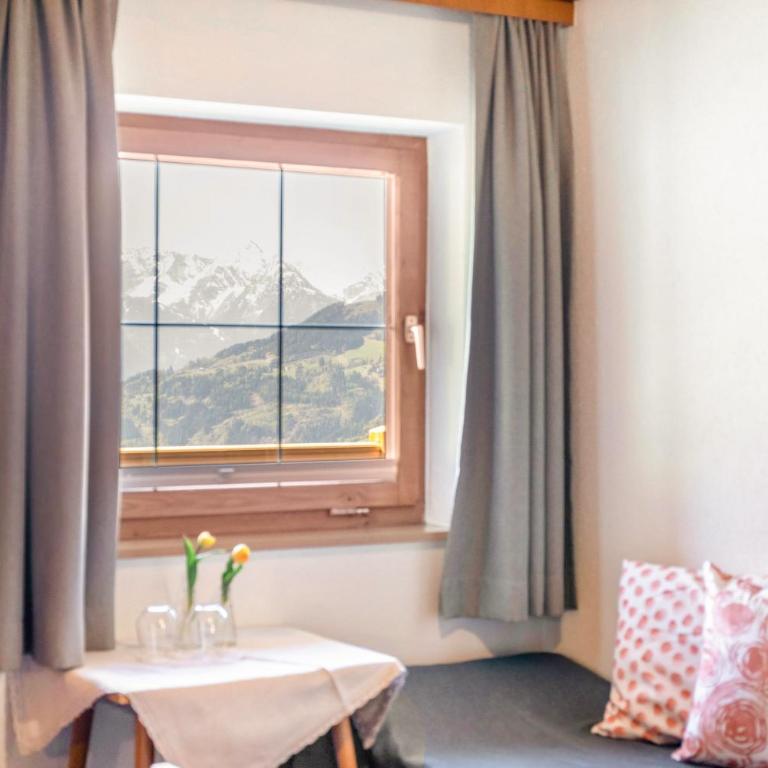 Persalhof Gattererberg - Doppelzimmer mit Bergblick - 5