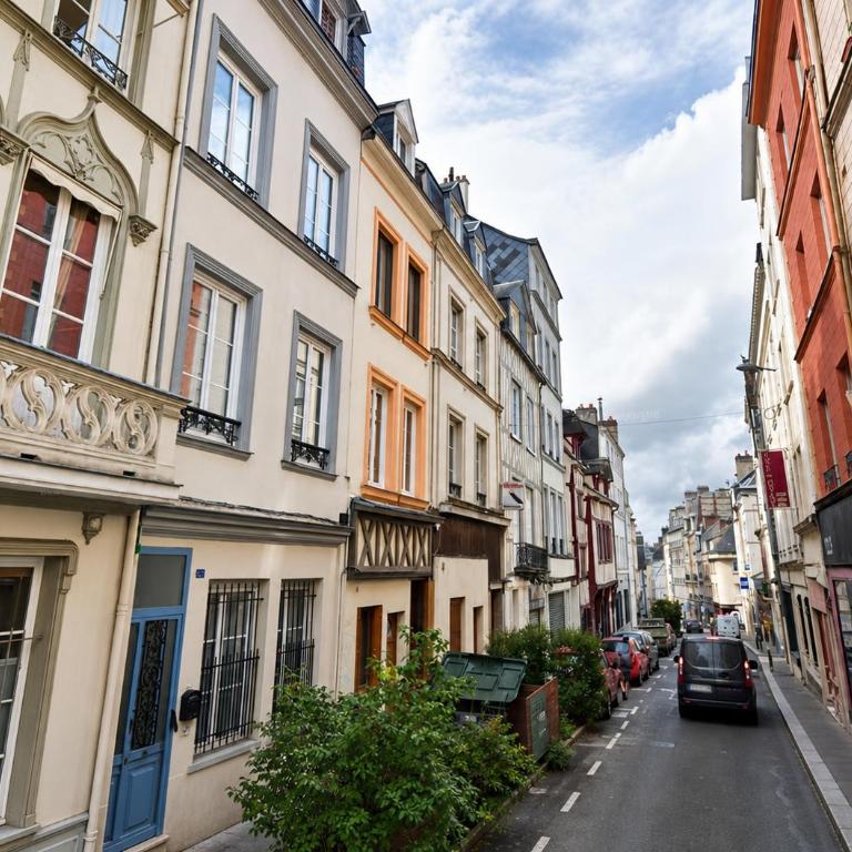 Charmant studio rénové en plein cœur du centre - 442 - Appartamento con 1 Camera da Letto - 23