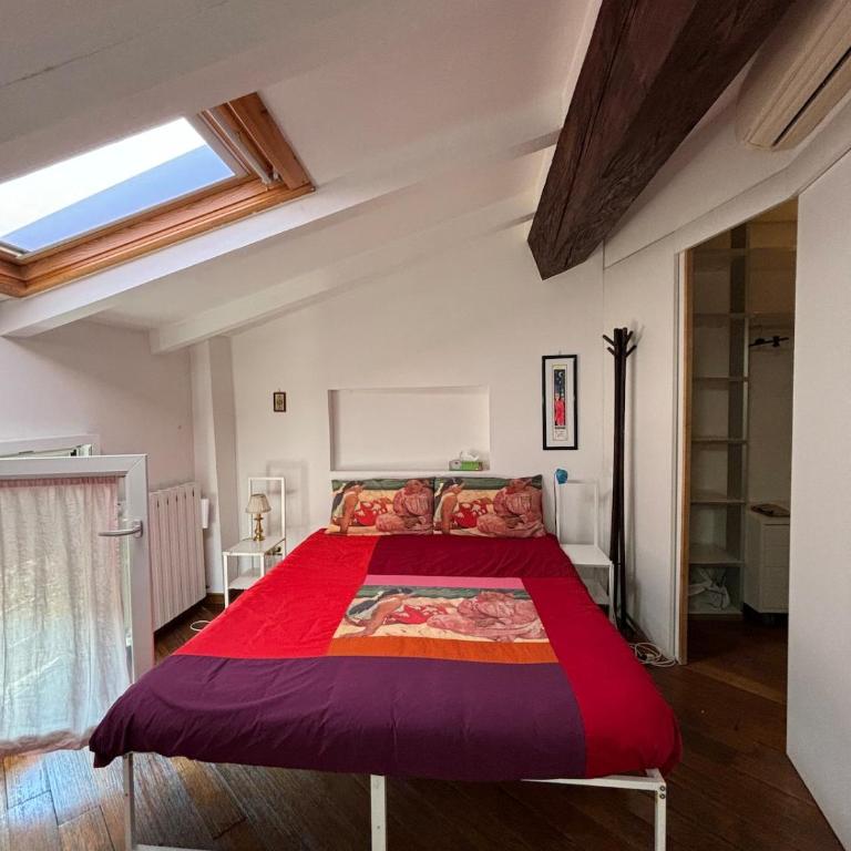 GetTheKey Mansarda Marescalchi - One-Bedroom Apartment - 14