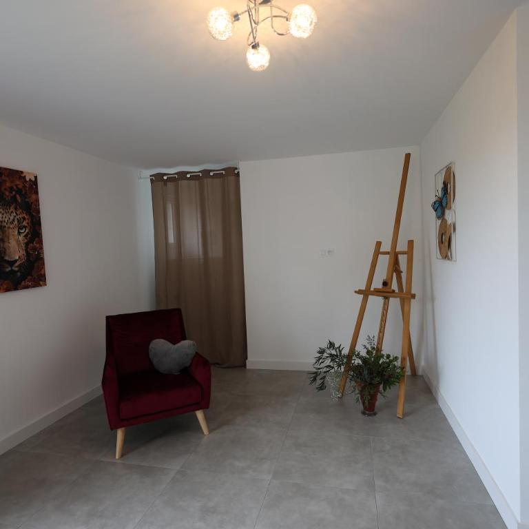 Le Diamant, appartement 3 pieces avec terrasse vue sur nature - Appartement 2 Chambres - 26