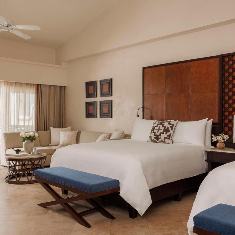 One&Only Palmilla - Palmilla Oceanfront Room with Plunge Pool Queen - 3