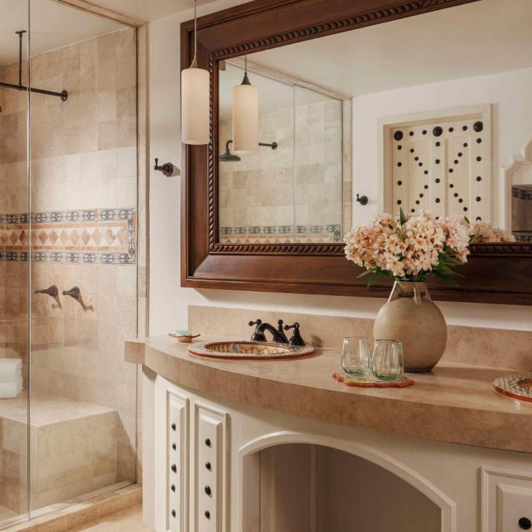One&Only Palmilla - Palmilla Oceanfront Room with Plunge Pool King - 4