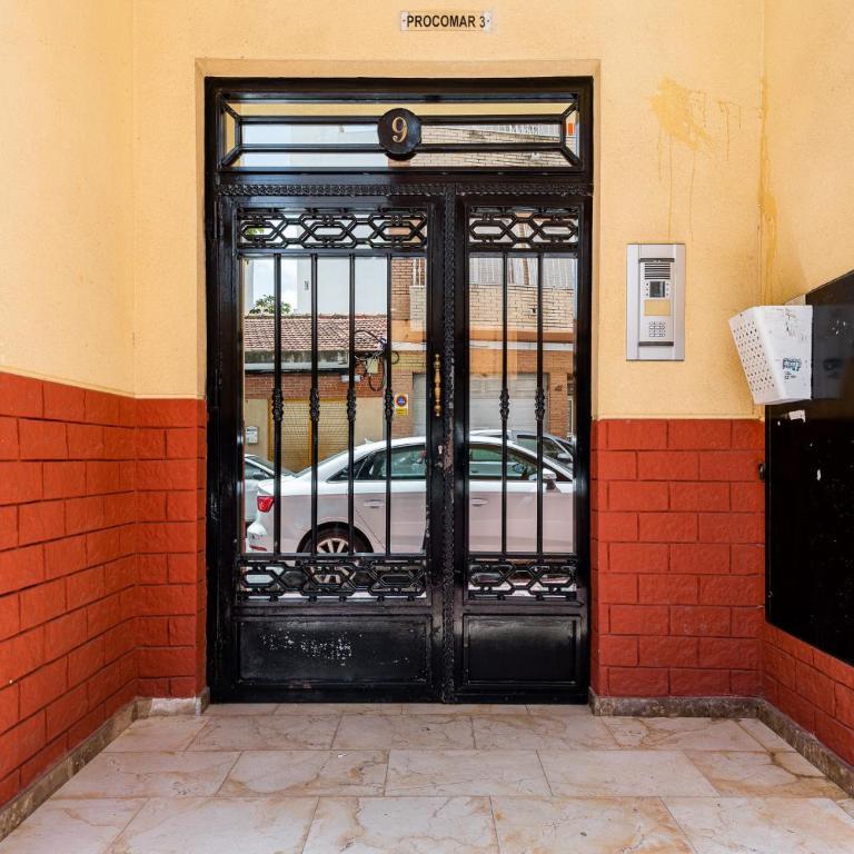 Estudio Santa Trinidad - Estudio con balcón - 16
