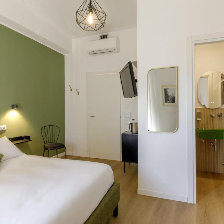Al centro di Roma - Double room overlooking the Basilica - 5