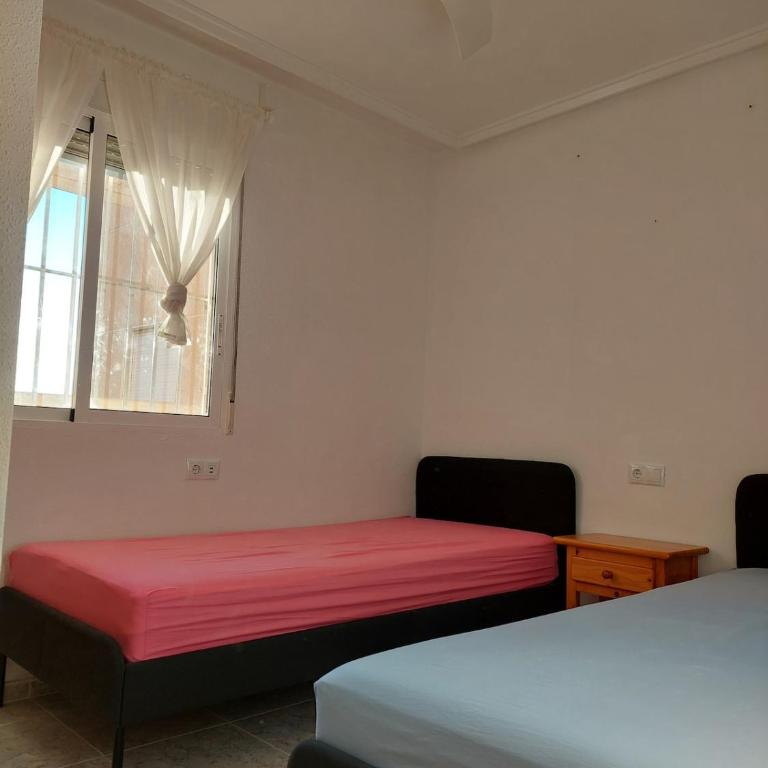 Apartamento con vistas al mar, piscina y garaje - Two-Bedroom Apartment with Balcony and Sea View - 7