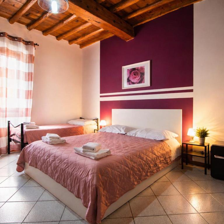 Casa a Firenze - 7 Ospiti, 3 Camere, 2 Bagni, Parcheggi Gratuiti - Bus, Treno, Aeroporto - Three-Bedroom Apartment - 4