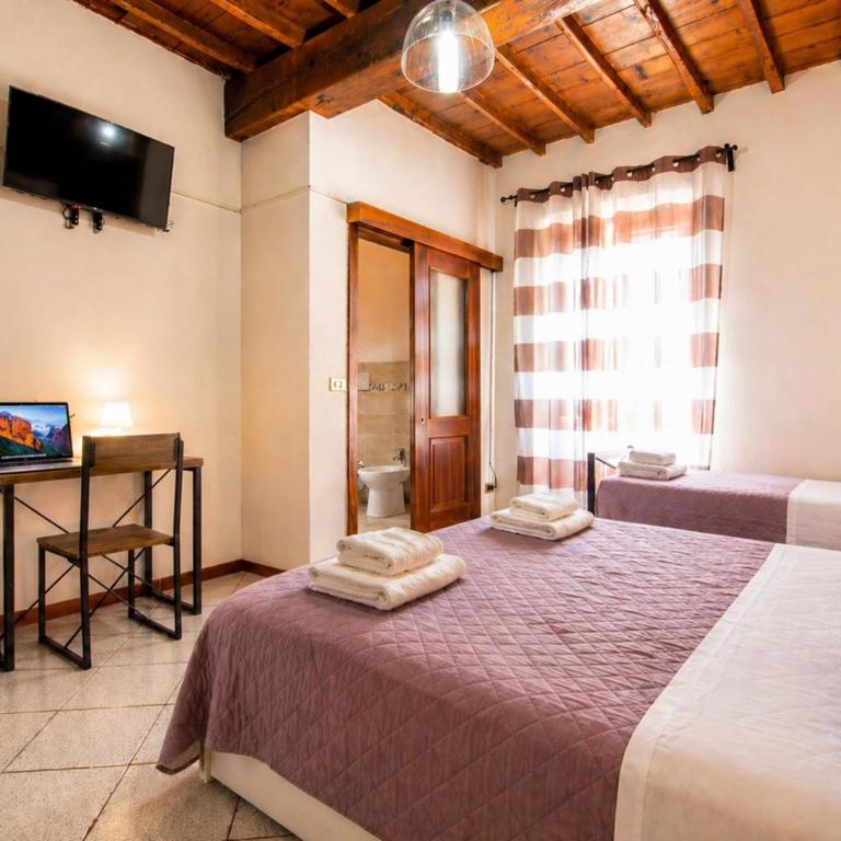 Casa a Firenze - 7 Ospiti, 3 Camere, 2 Bagni, Parcheggi Gratuiti - Bus, Treno, Aeroporto - Three-Bedroom Apartment - 19