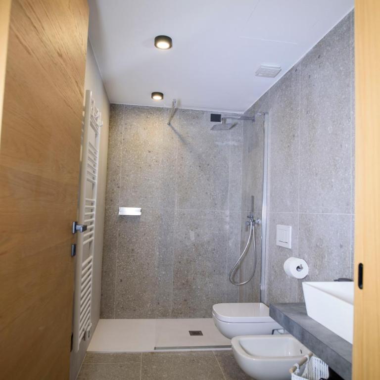 Bonaparte Luxury Apartments - One-Bedroom Apartment - 2