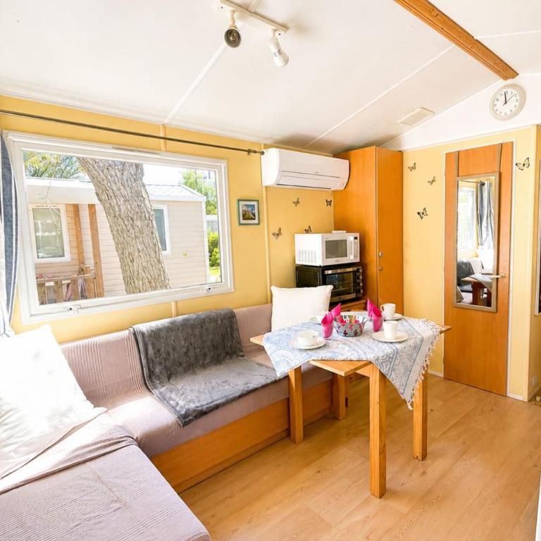 Mobil-home tout confort Camping de lEscale C43 terrasse piscine & plages - Bungalow - 18