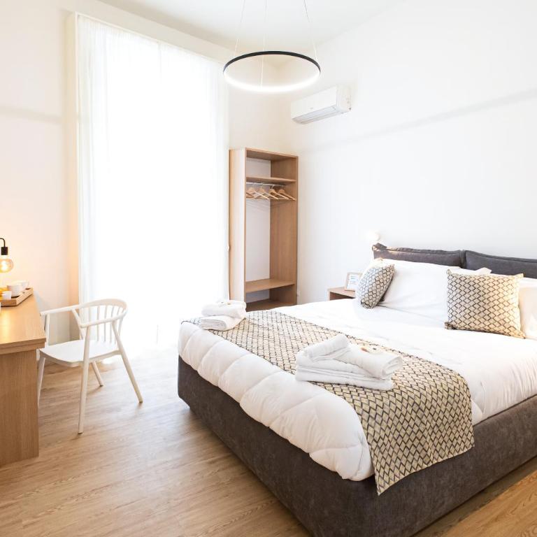 Serendipity Suites - Double Room - 10