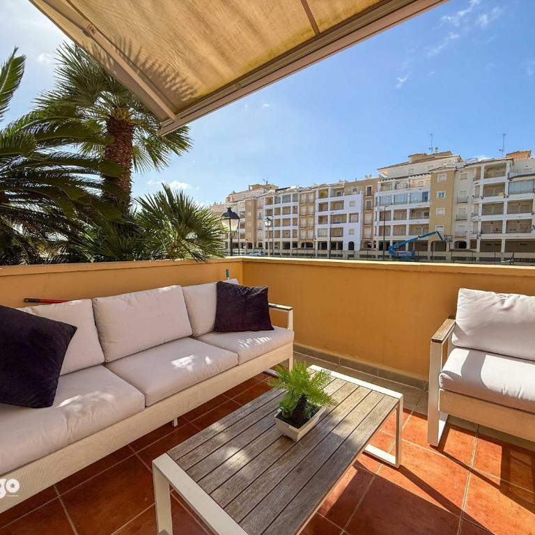 Seaside Apartment - Terrace & Pool - SEA01 - Apartamento con vistas al mar - 1