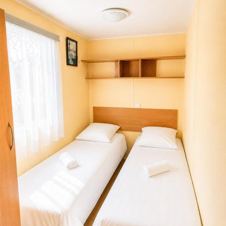 Mobil-home tout confort Camping de lEscale C43 terrasse piscine & plages - Bungalow - 15