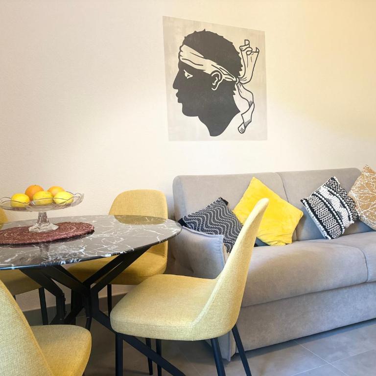 Apartment Dora 3,beach apartment - One-Bedroom Apartment - 5
