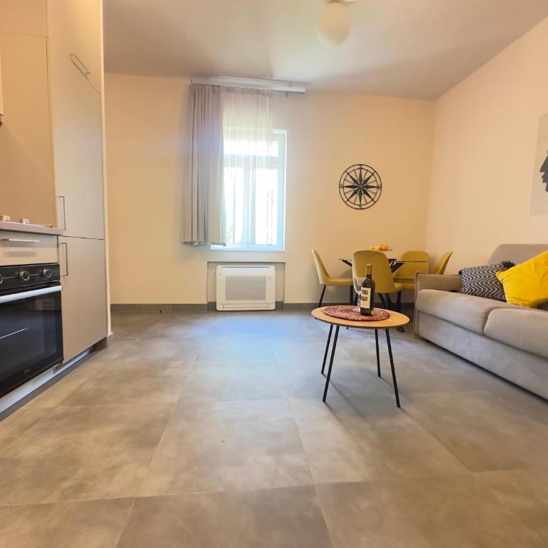 Apartment Dora 3,beach apartment - One-Bedroom Apartment - 4