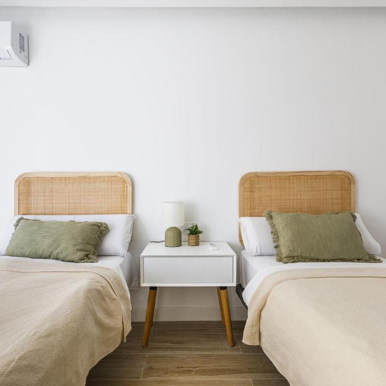 A&N Beachfront Sea View Apartment with Terraces - Two-Bedroom Apartment - 13