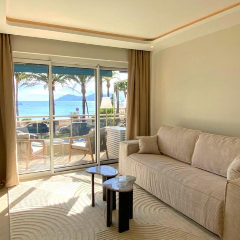 Cannes Croisette 79 - Appartement - Vue sur Mer - 1
