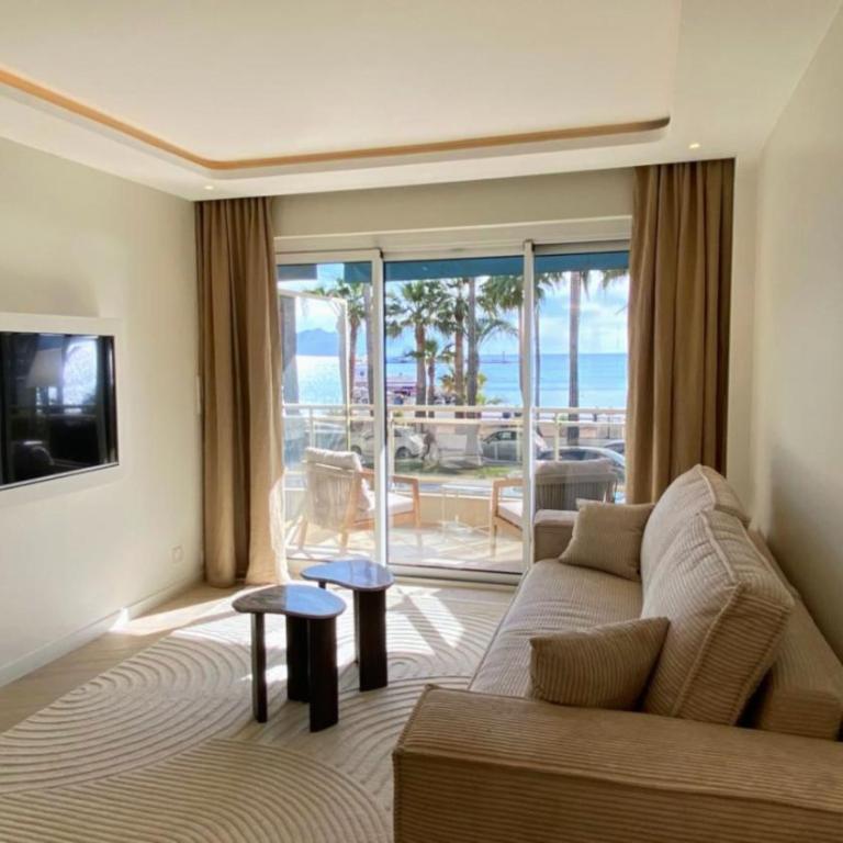 Cannes Croisette 79 - Appartement - Vue sur Mer - 2
