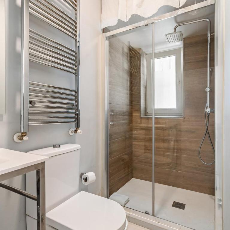 Modern two-bedroom flat in CTBA - A-Manjon - Two-Bedroom Apartment - 12