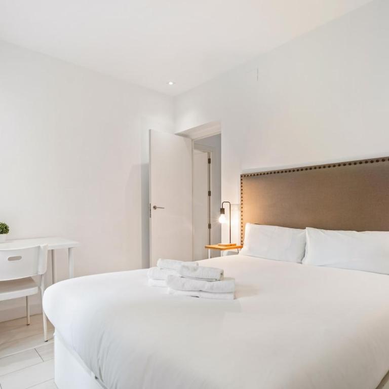 Modern two-bedroom flat in CTBA - A-Manjon - Two-Bedroom Apartment - 16
