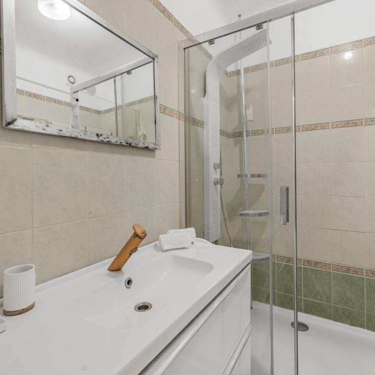 3 pièces, Plage & Vieil Antibes à pied - Apartment mit 2 Schlafzimmern - 12